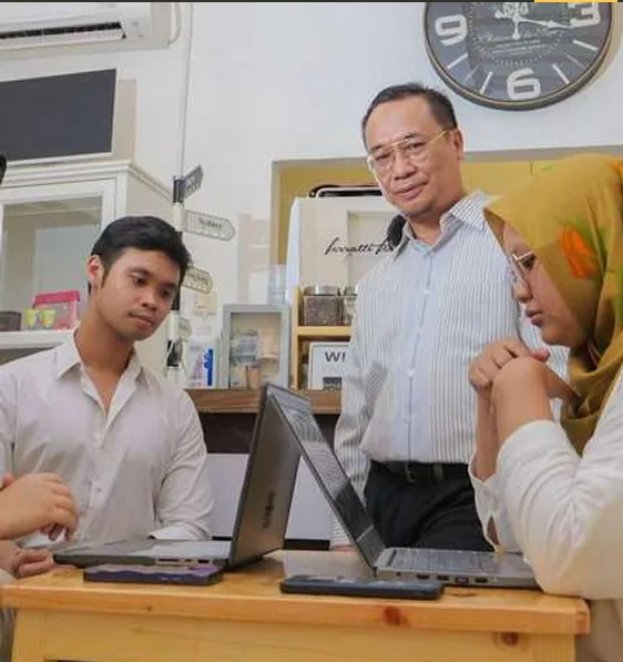 Diskusi tim Nusantarawan Hebat